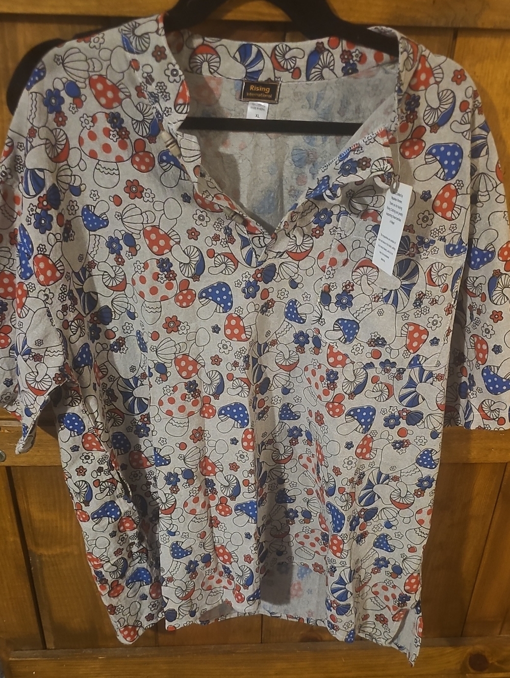Rising Mushroom Print Short Sleeve Shirt - Red & Blue on Cream